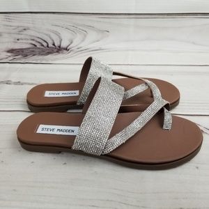 3/30 Steve Madden Glitter sandal size 8
